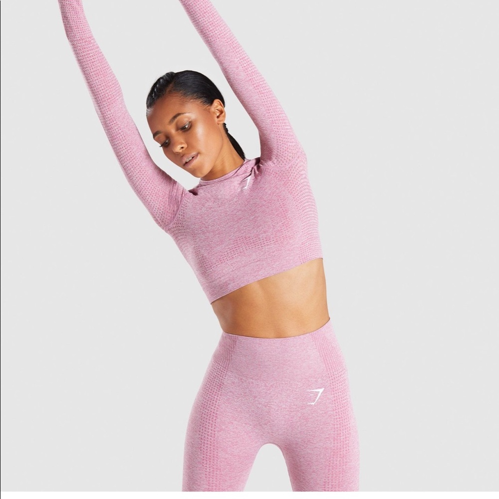 Gymshark Top Size Small in Dusky Pink Marl